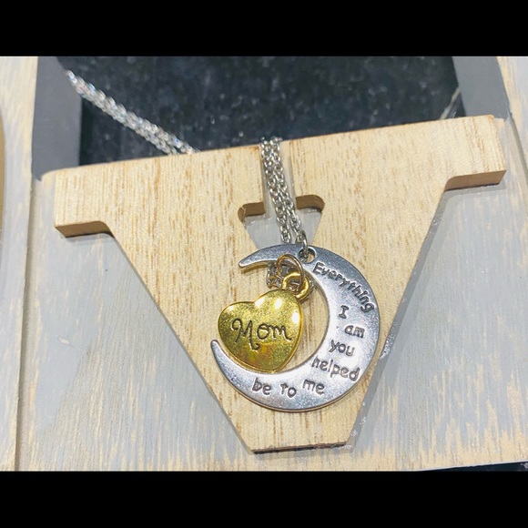 Music Box with Heart Necklace Gifts for Mom, You are My Sunshine music b… - Picture 9 of 10